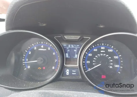 2015 Hyundai Veloster Turbo z USA, uszkodzony, nr VIN KMHTC6AE8FU237673